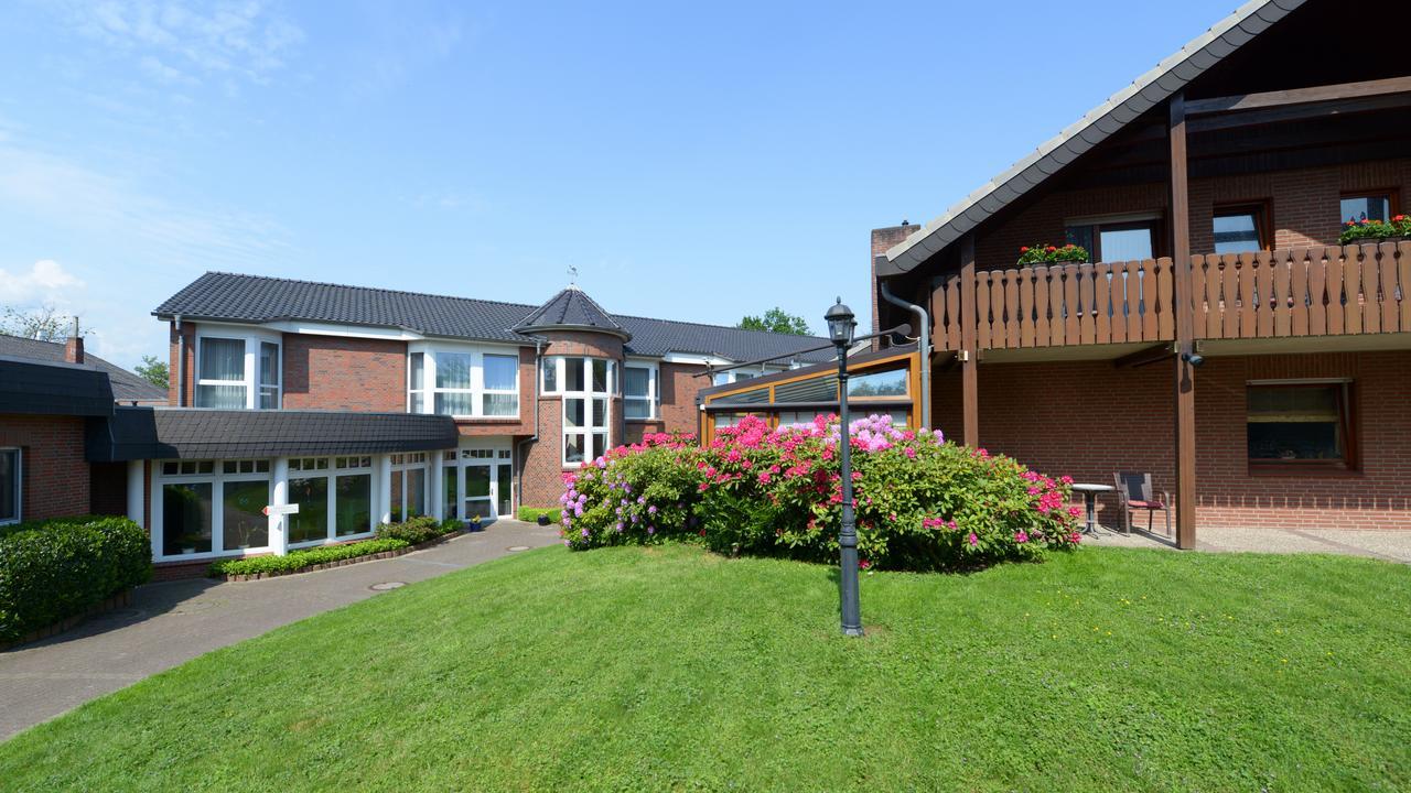 Landhotel Zur Eiche 북스테후데 외부 사진