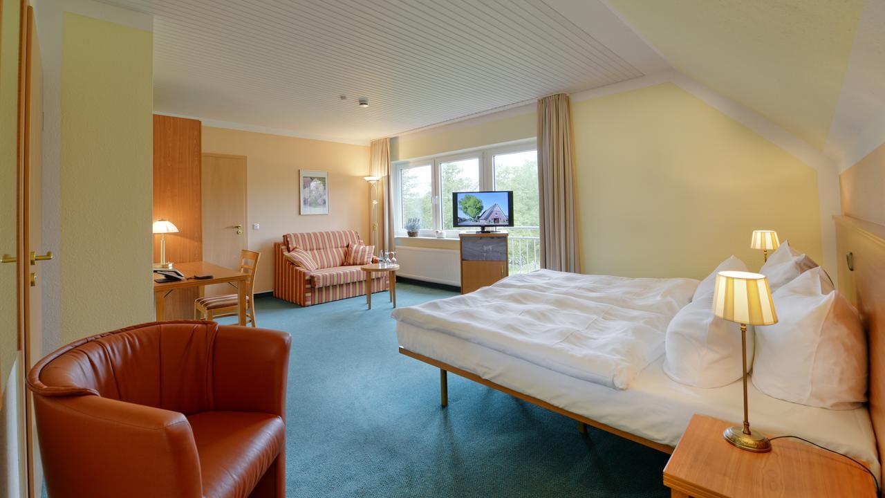 Landhotel Zur Eiche 북스테후데 외부 사진