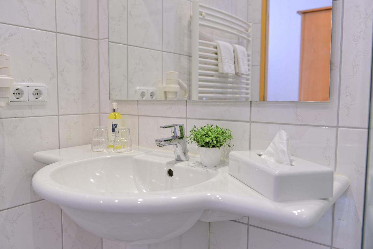 Landhotel Zur Eiche 북스테후데 외부 사진